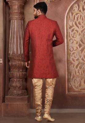 Red anghrakha pattern work with mahroon pipe in indo western 3