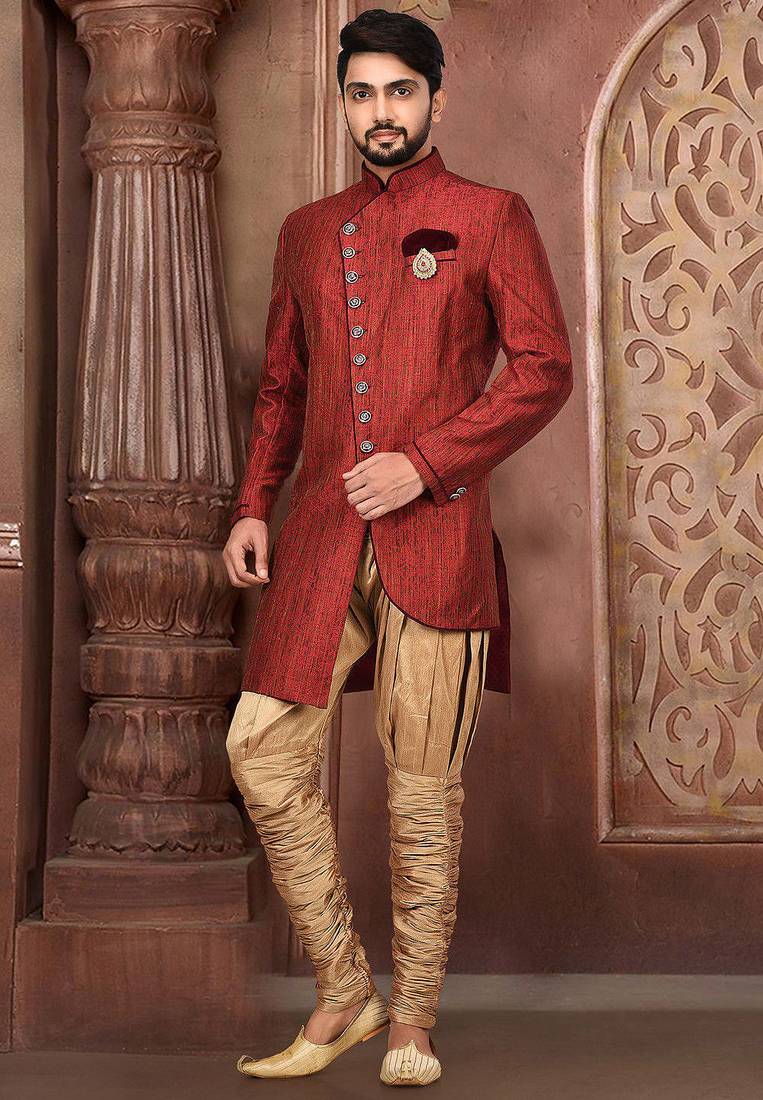 Red anghrakha pattern work with mahroon pipe in indo western