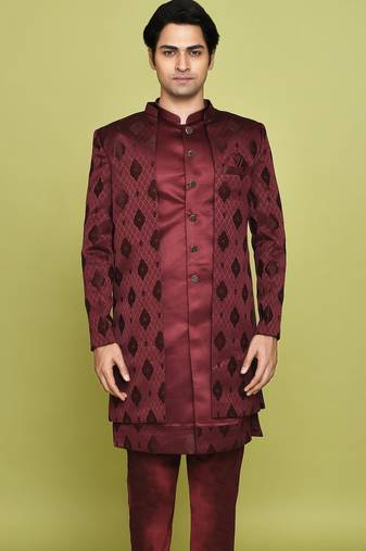 Mahroon front open pattern design with detached inside sleeveless jacket indo western
