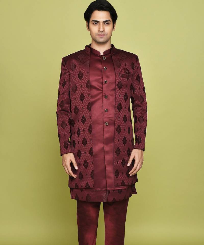 Mahroon front open pattern design with detached inside sleeveless jacket indo western