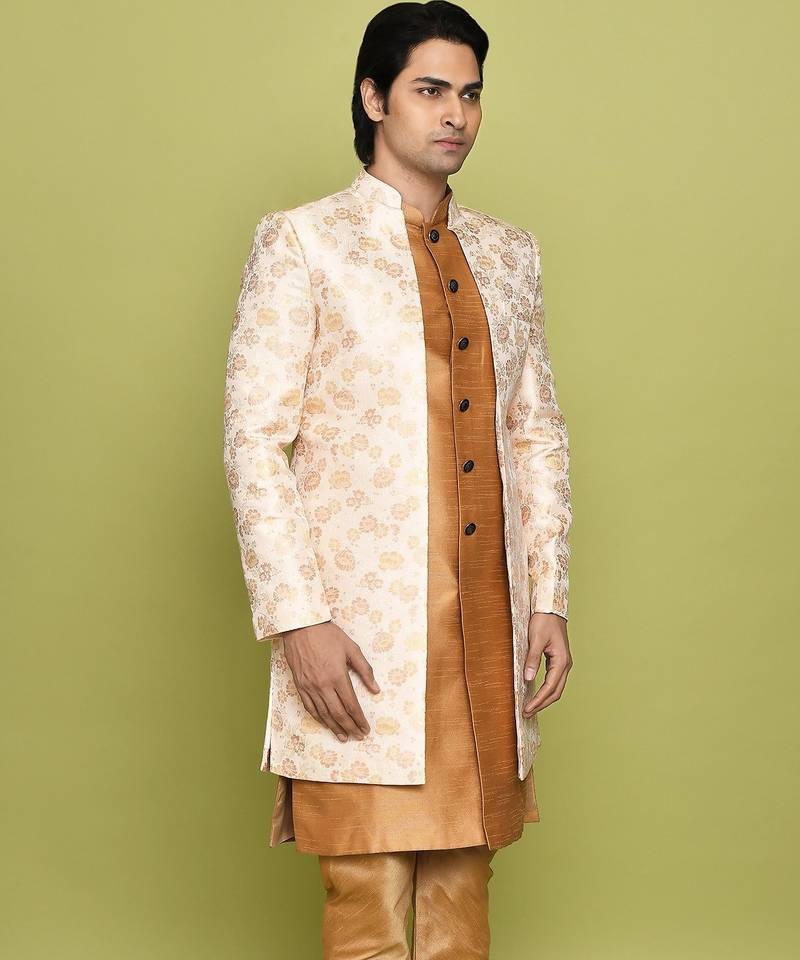 Peach front open pattern design with detached inside sleeveless jacket indo western