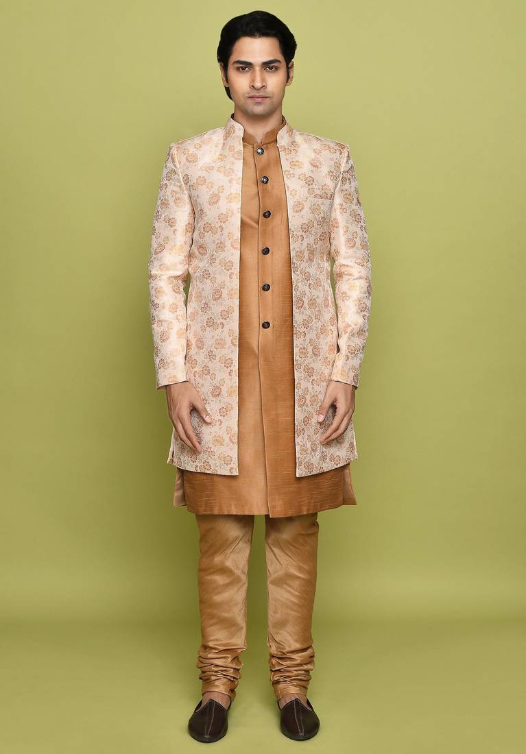 Peach front open pattern design with detached inside sleeveless jacket indo western