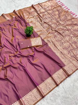 Lavender soft banarasi silk fabric saree with natural zari weaving in gala border 2