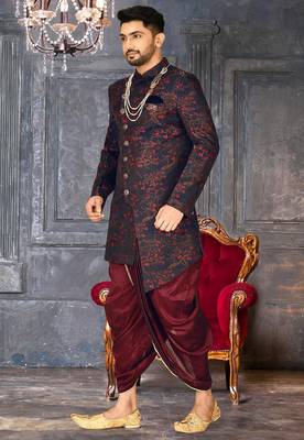 Red anghrakha pattern work indo western 4
