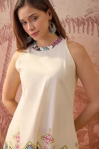 Women cream cotton printed kurta