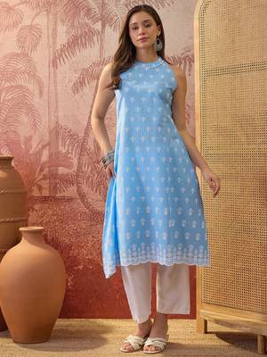 Women sky blue cotton embroidery kurta 5