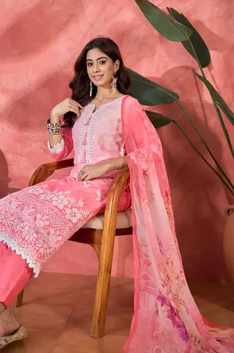Women pink  pure cotton embroidered kurta set