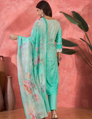 Women sea green pure cotton embroidered kurta set 2