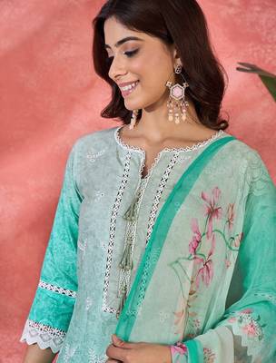 Women sea green pure cotton embroidered kurta set 5