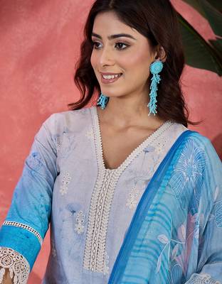 Women blue pure cotton embroidered kurta set 5