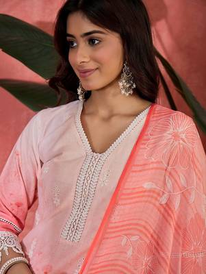 Women peach pure cotton embroidered kurta set 5