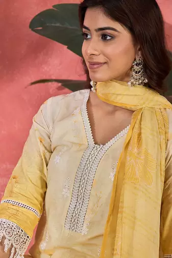 Women mustard pure cotton embroidered kurta set