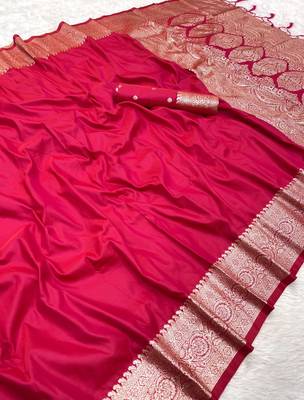 Pink soft banarasi silk fabric saree with natural zari weaving in gala border 2