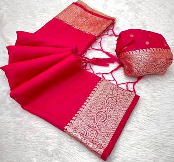 Pink soft banarasi silk fabric saree with natural zari weaving in gala border 3