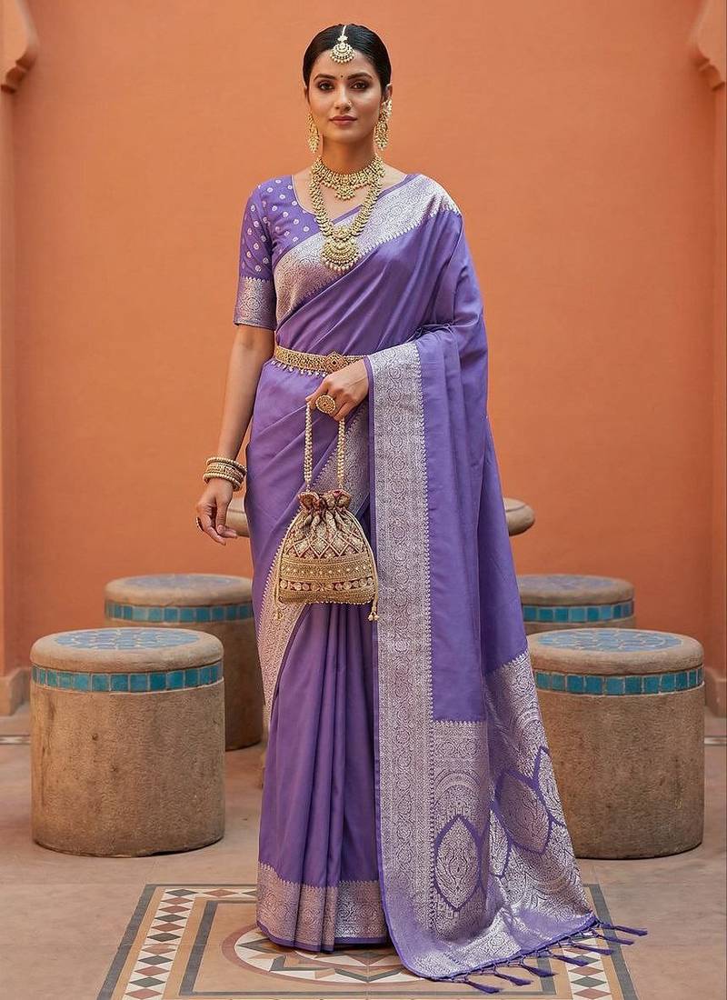 Lavender soft banarasi silk fabric saree with natural zari weaving in gala border
