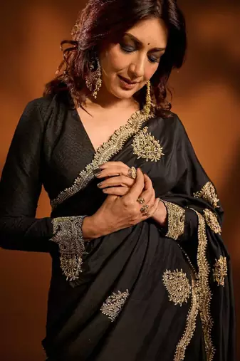 Women black embroidered rangoli crush silk saree