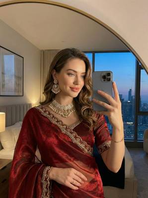 Red color sequence work Sartin Saree 2