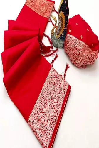 Pink soft banarasi silk fabric saree with natural zari weaving in gala border