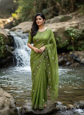 Green Color hand khatli And cutdana butta and heavy border aarco art silk saree 1