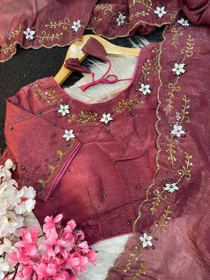 Onion Pink Color hand khatli And cutdana butta and heavy border aarco art silk saree 4