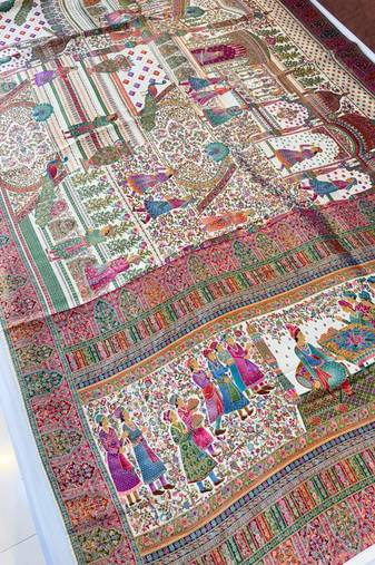 White Color Zari weaving work Viscos silk  Saree