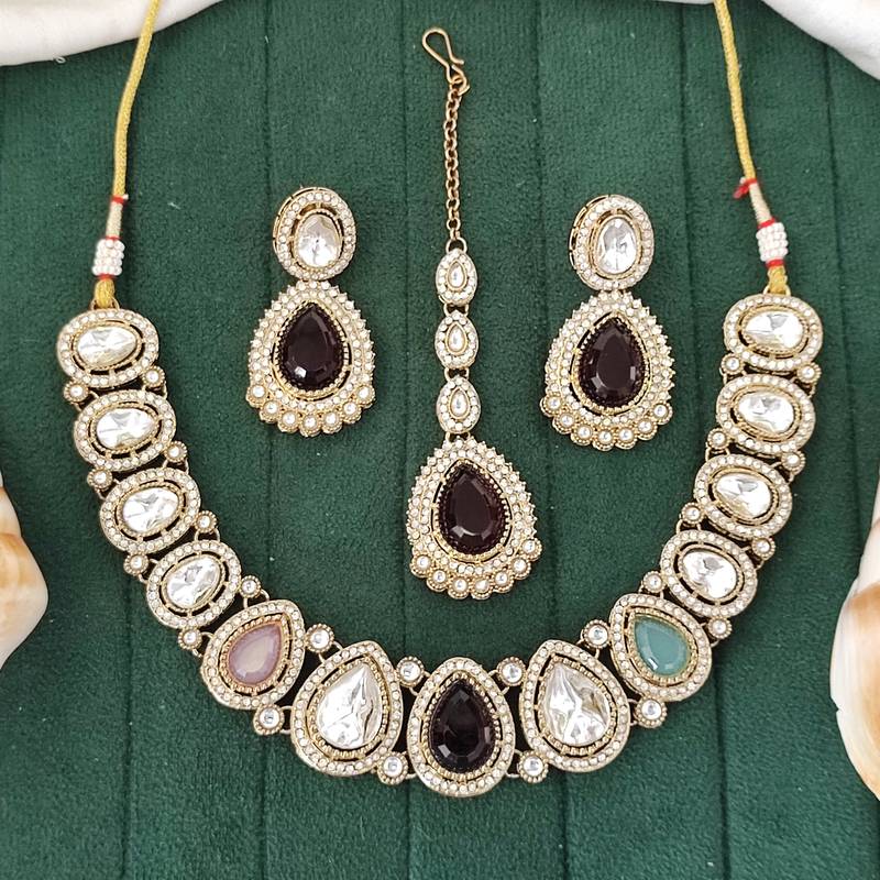 Kundan stone necklace set with earrings and maang tikka bridal