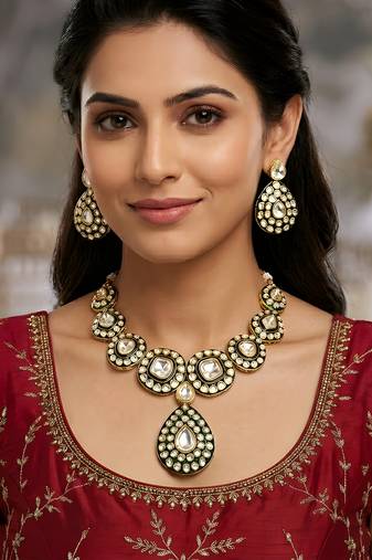 Kundan polki necklace set with matching earrings bridal wear