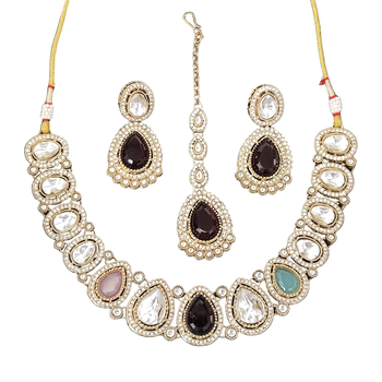 Kundan stone necklace set with earrings and maang tikka bridal 2