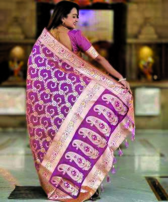 Pink embroidered saree 3