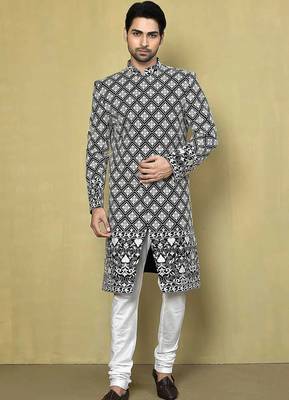 Mahroon front open pattern design with detached inside sleeveless jacket indo western 5