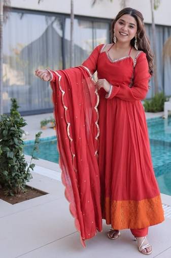 Red mul chanderi with mirror lace work stitched kurti pant with dupatta
