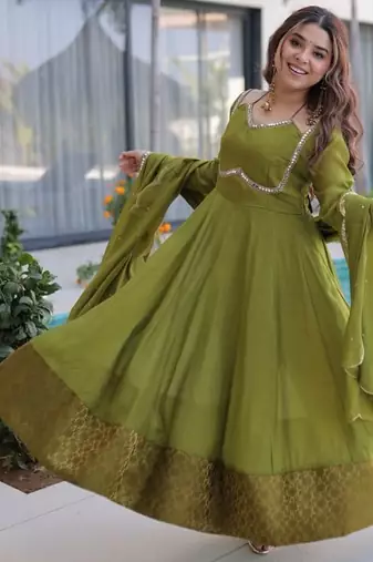 Green mul chanderi with mirror lace work stitched kurti pant with dupatta