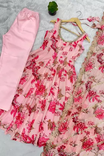 Pink floral printed suit set
