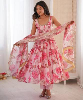 Pink floral printed suit set 1