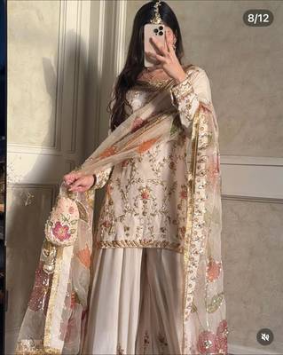 Off-white embroidered suit set 3