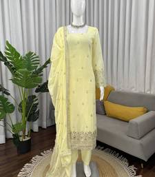 Pastel yellow straight suit set