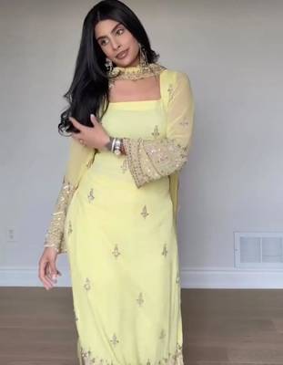 Pastel yellow straight suit set 3