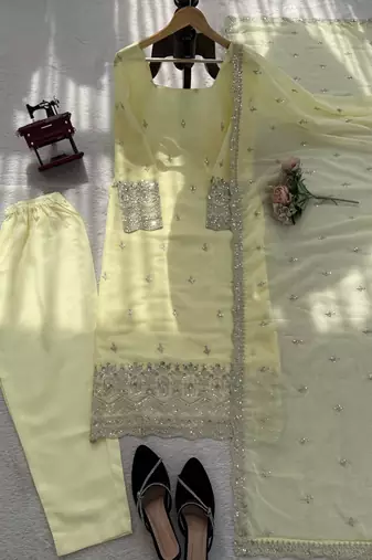 Pastel yellow straight suit set