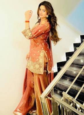 Goldern fendy silk embroidery work designer wedding wear plazzo suit 3