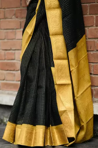 New Banarasi Soft Silk Black Color Women's Saree With Blouse Set