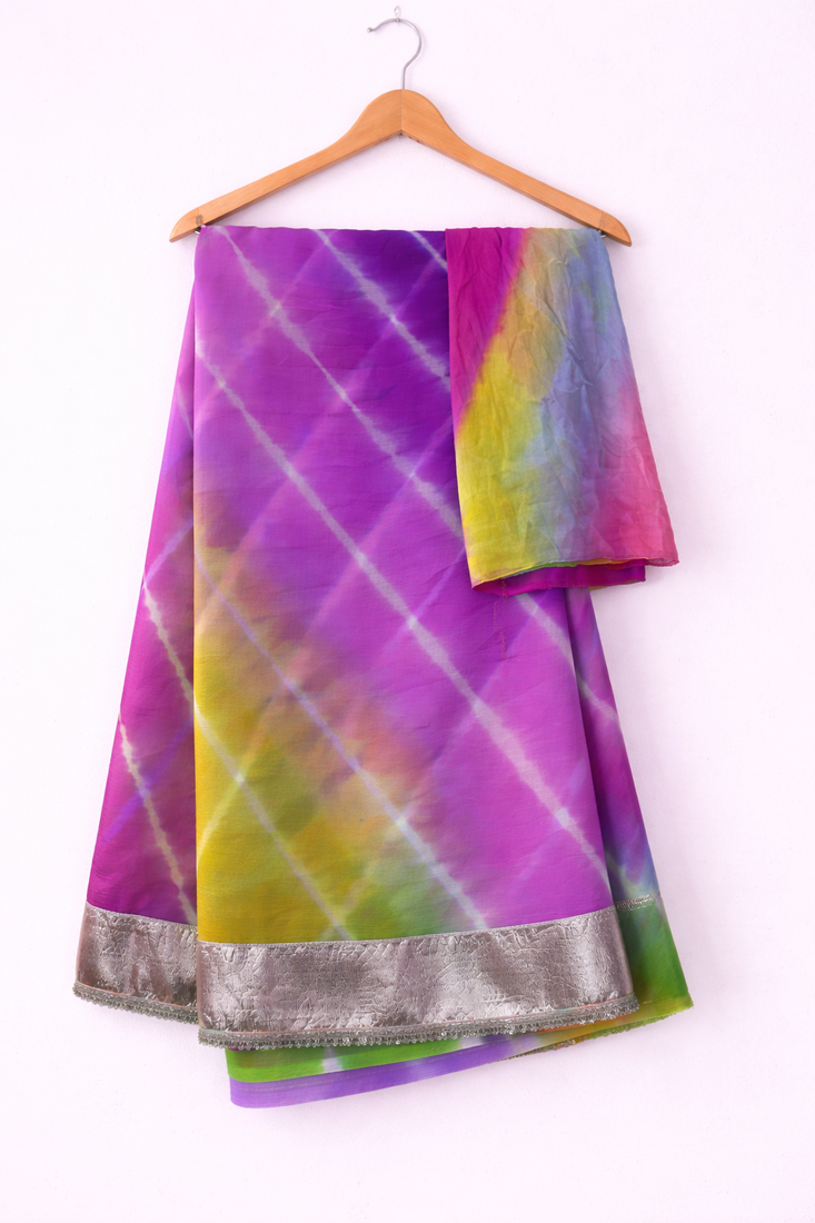 Multicolor chiffon saree with Unstitched blouse