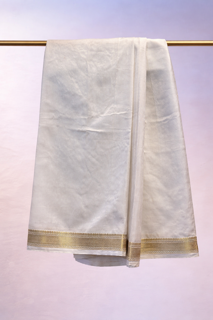 Pure maheshwari saree With Unstitched Blouse