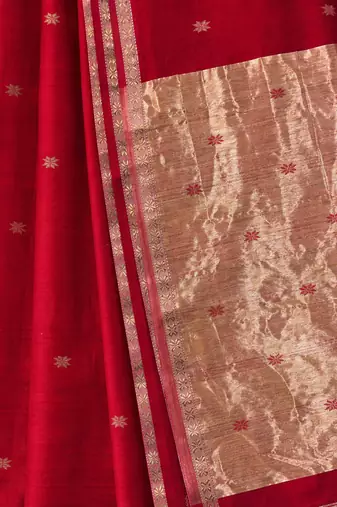 Pure maheshwari handloom saree with Unstitched blouse