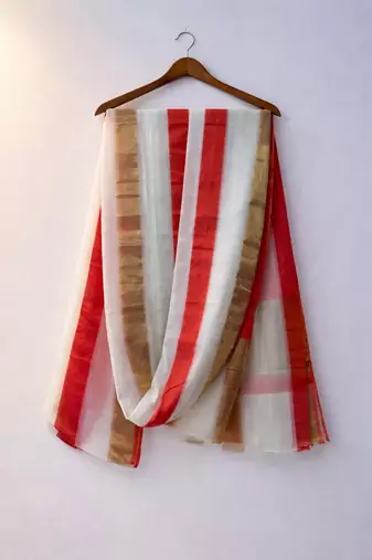 Pure kota doriya saree with unstitched blouse