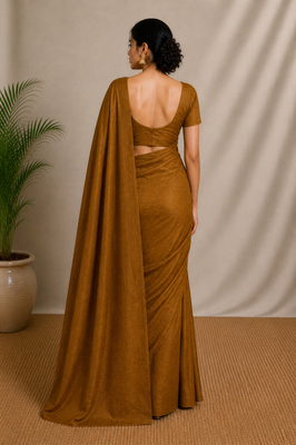 Golden maheshwari tissue saree with unstitched blouse 2