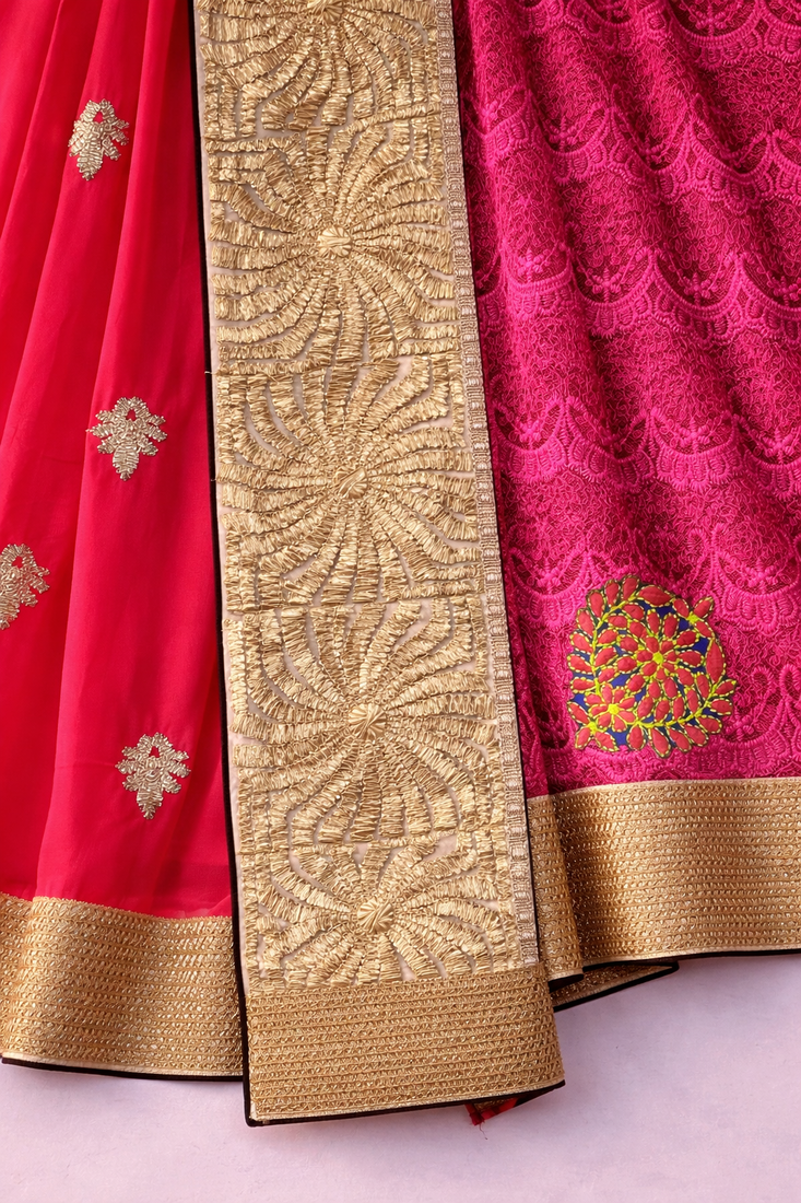 Pink fancy saree without blouse