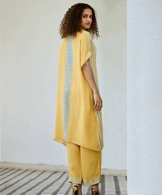 Yellow printed linen kurta set 2