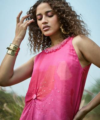 Pink printed chiffon dress 4