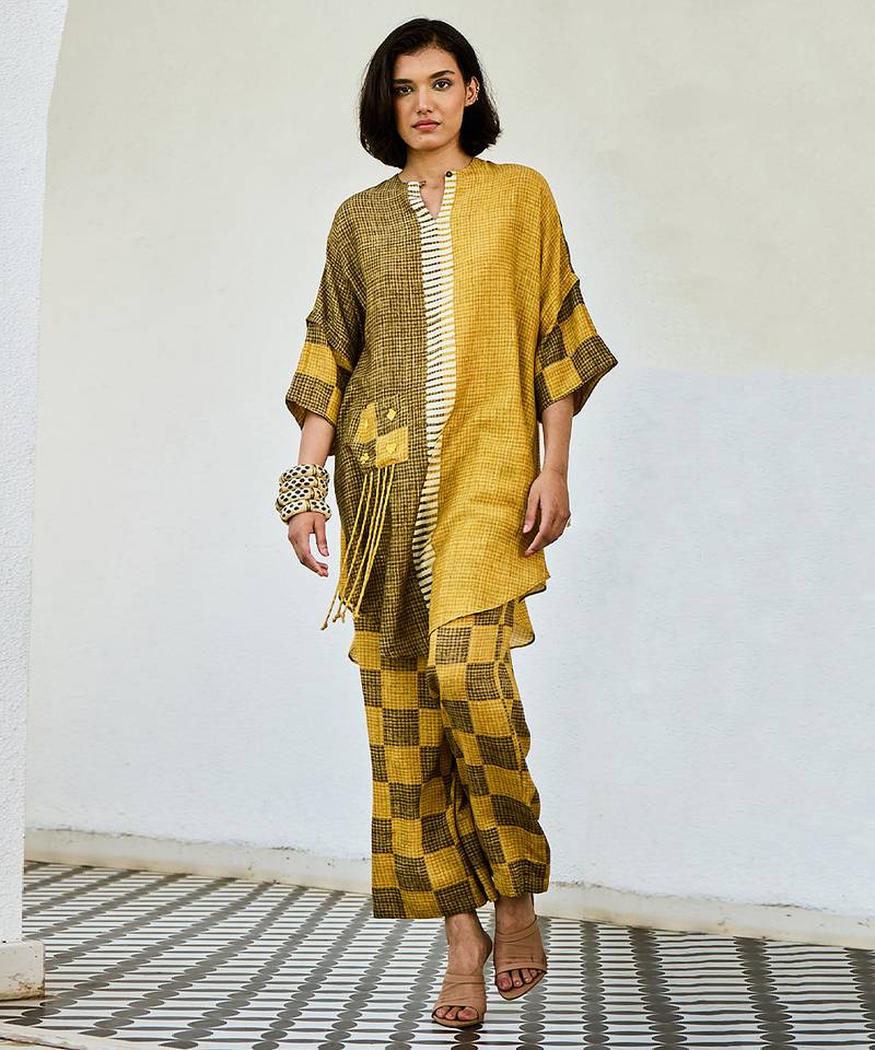 Mustard yellow printed linen kurta set