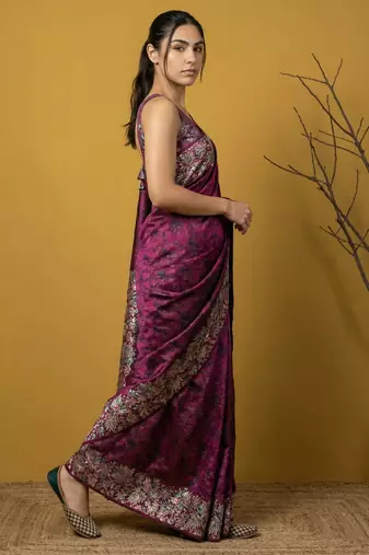 Pink digital print floral work silk blend   traditional elegant style printed saree with blouse piece